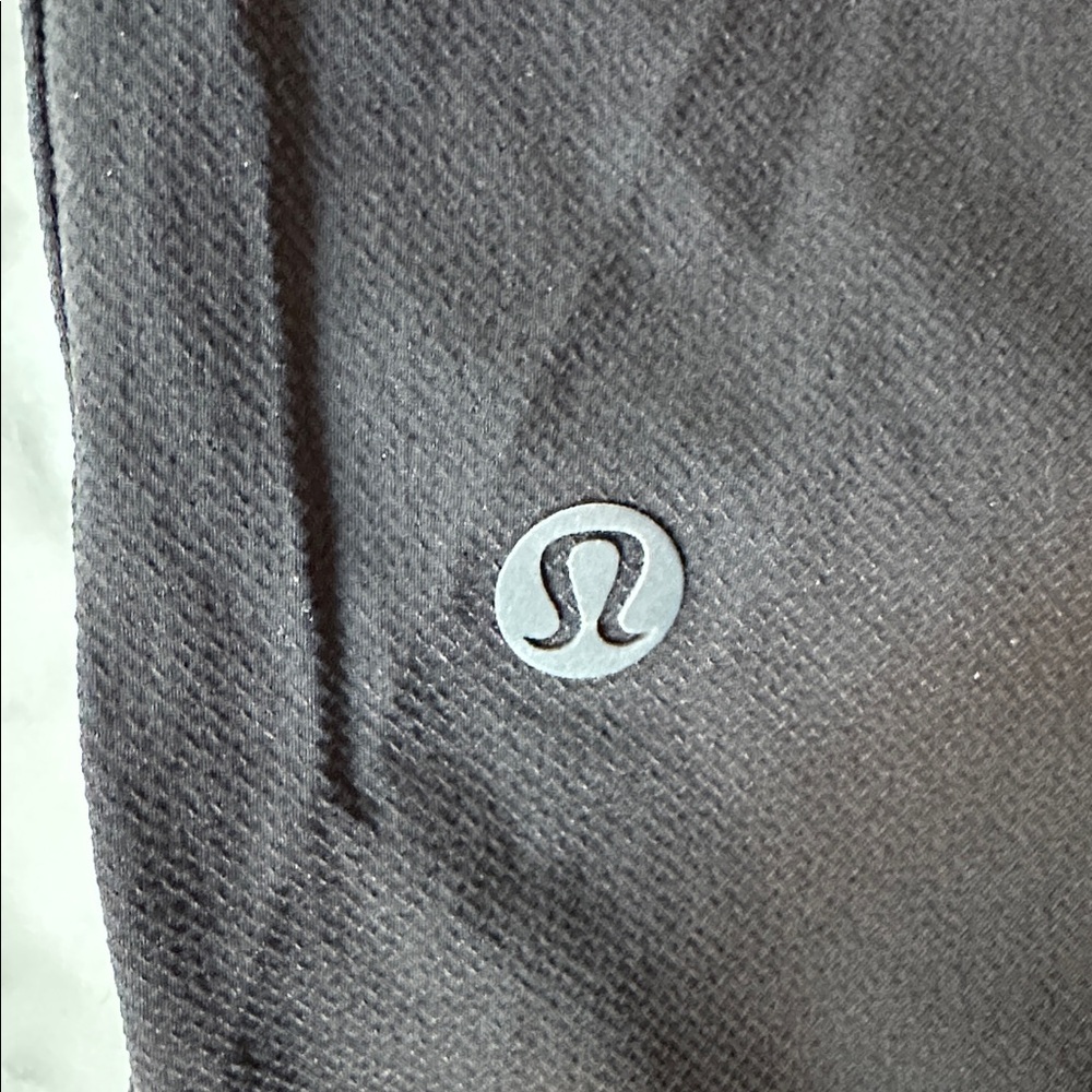 Lululemon bundle of 3 men’s XL Athletic Shorts, black black navy - Picture 10 of 11